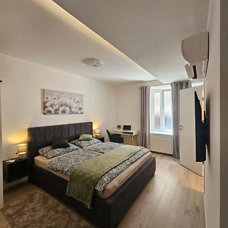 Golden Sun Apartment Zagreb Ngoại thất bức ảnh