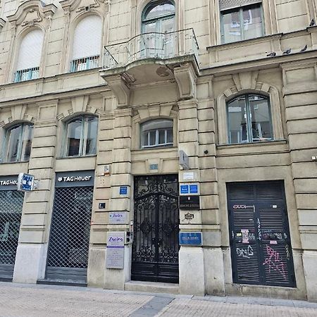 Golden Sun Apartment Zagreb Ngoại thất bức ảnh