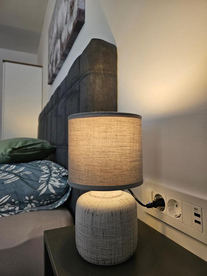Golden Sun Apartment Zagreb Ngoại thất bức ảnh